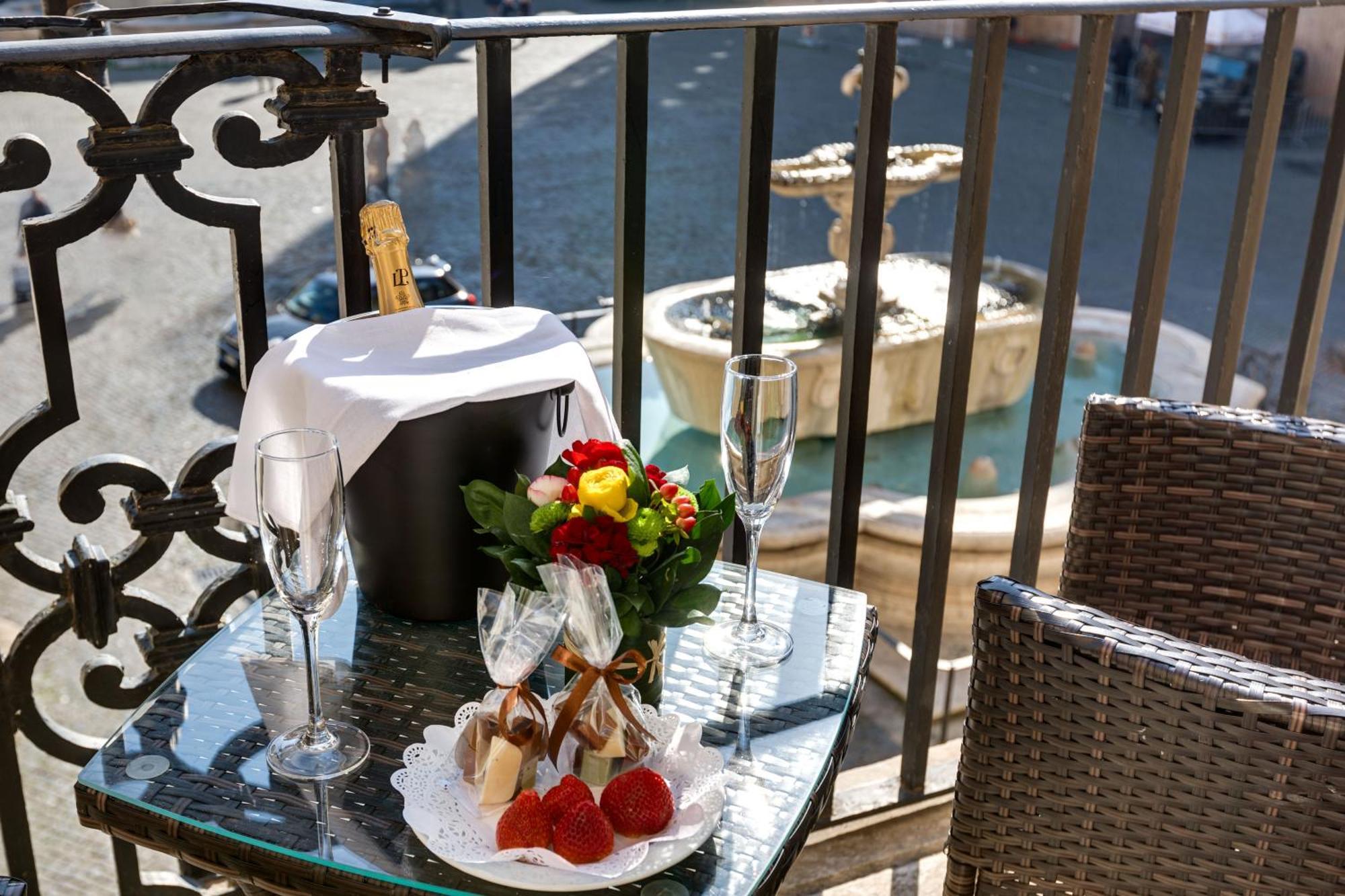 Piazza Farnese Luxury Suites Рим Екстериор снимка