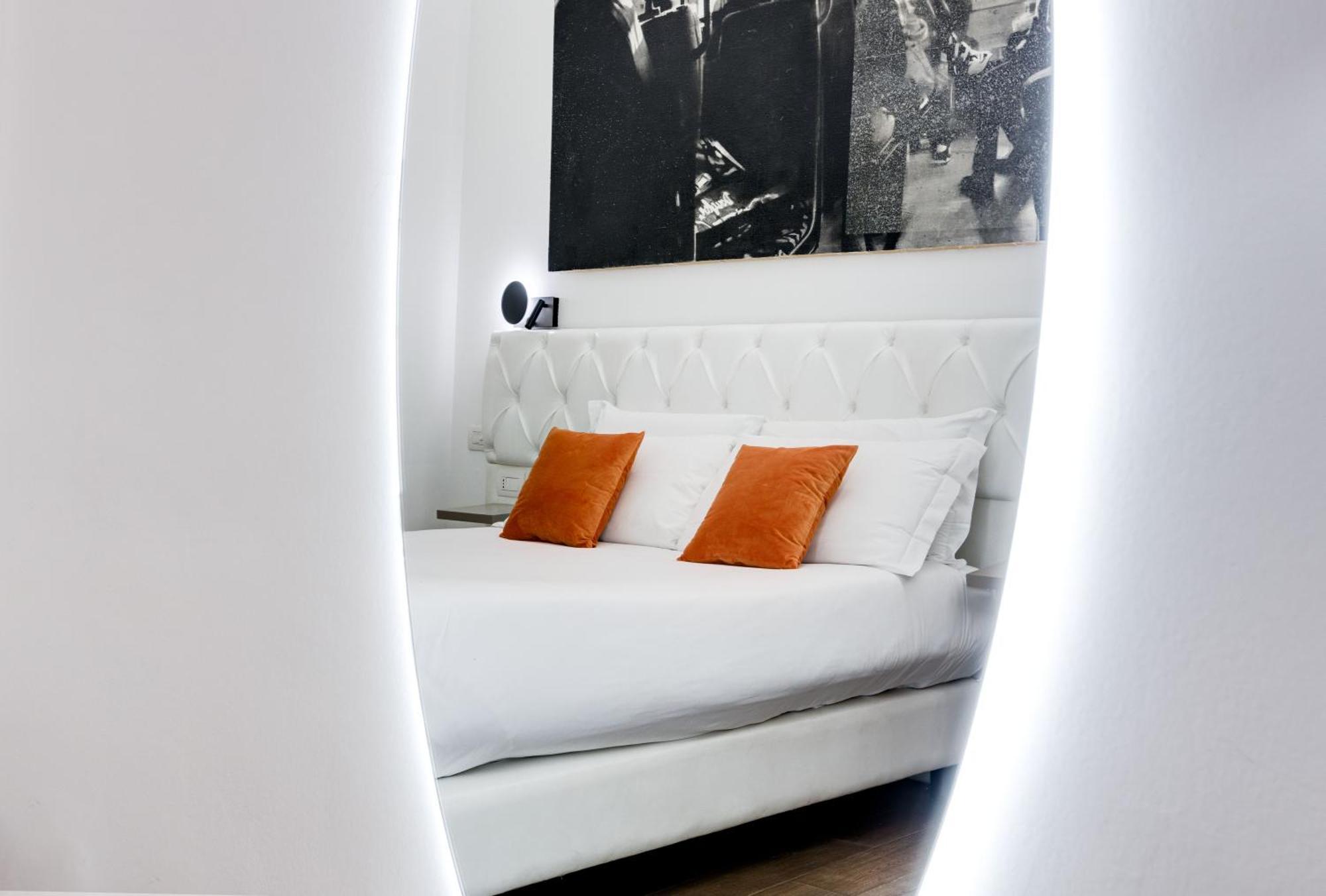 Piazza Farnese Luxury Suites Рим Екстериор снимка