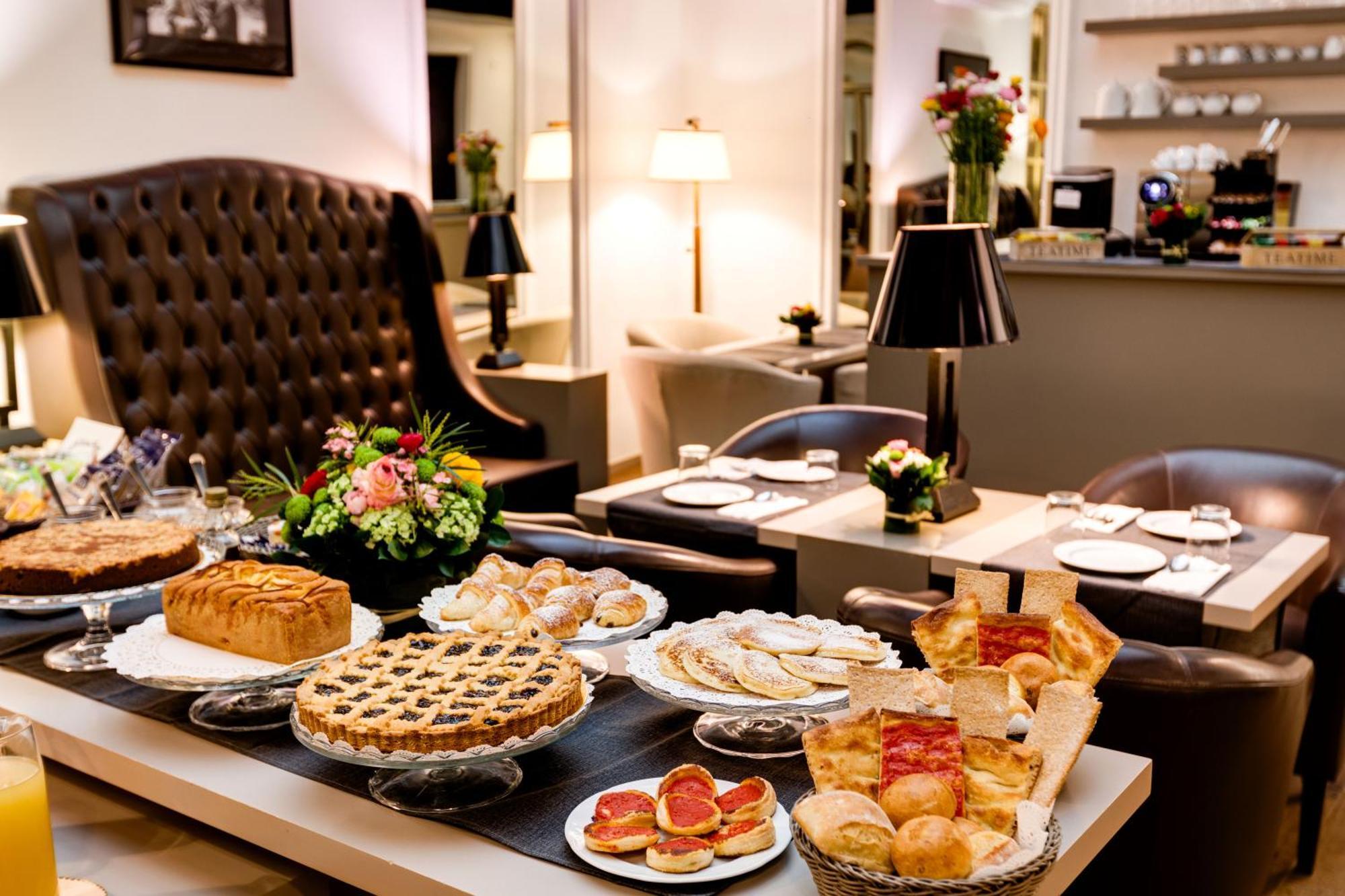 Piazza Farnese Luxury Suites Рим Екстериор снимка