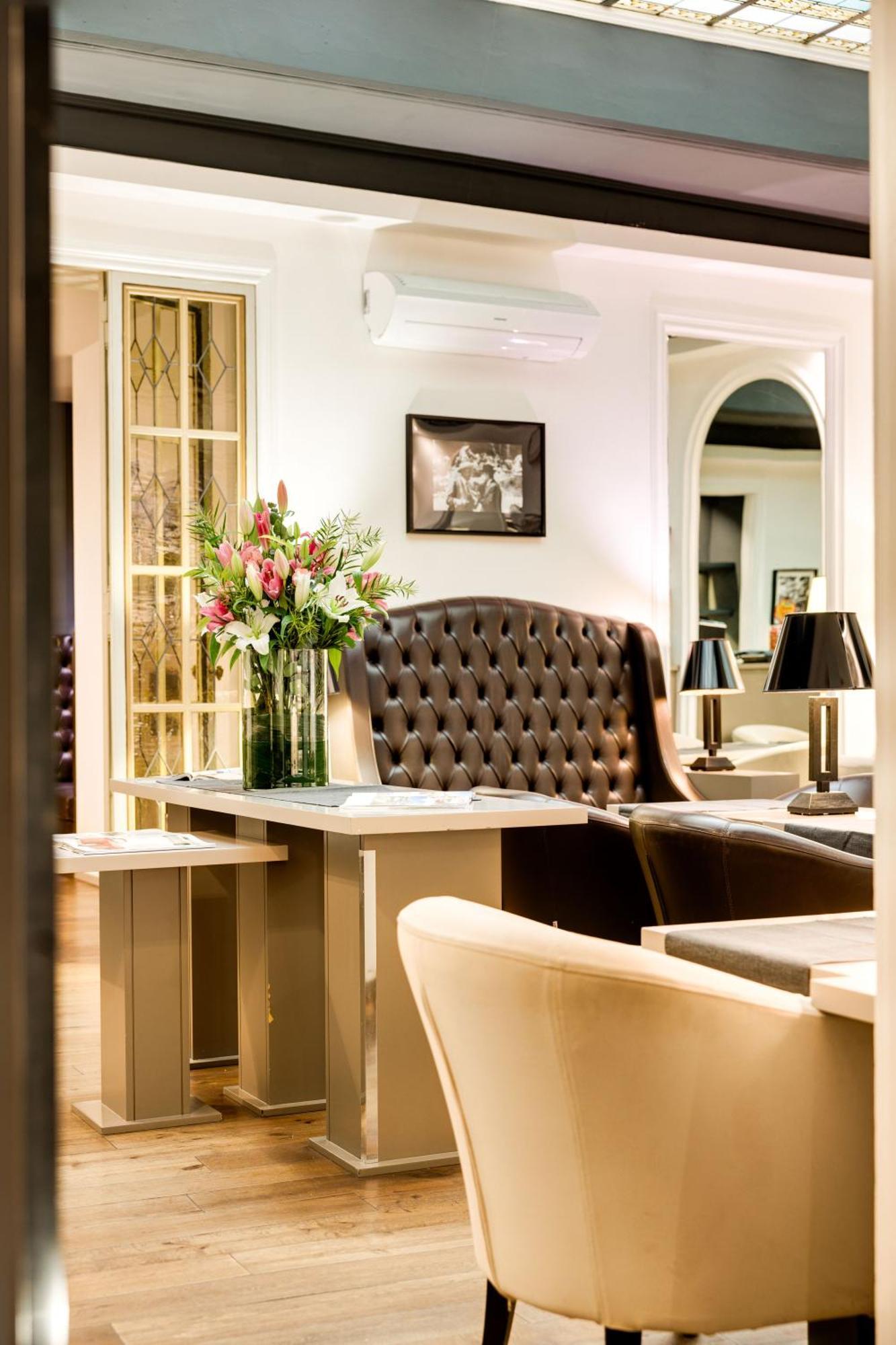 Piazza Farnese Luxury Suites Рим Екстериор снимка