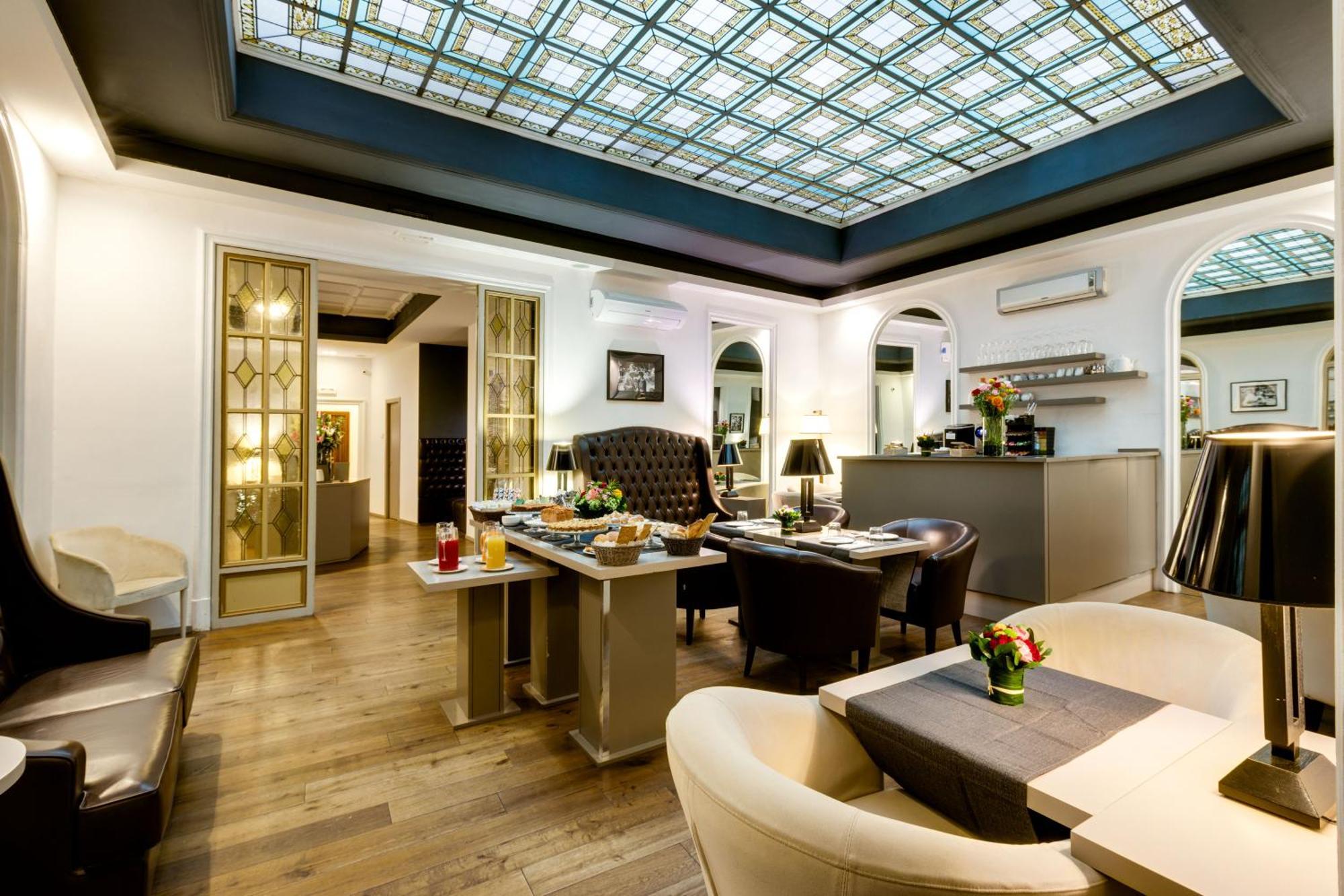 Piazza Farnese Luxury Suites Рим Екстериор снимка