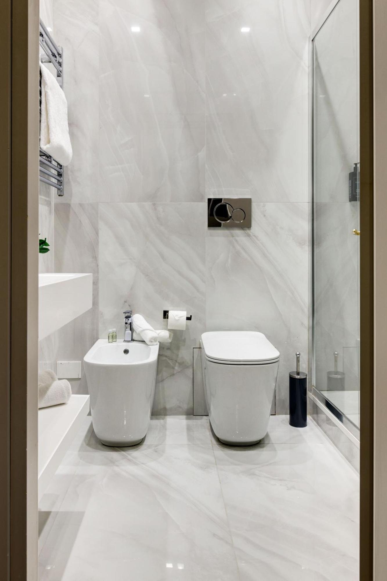 Piazza Farnese Luxury Suites Рим Екстериор снимка