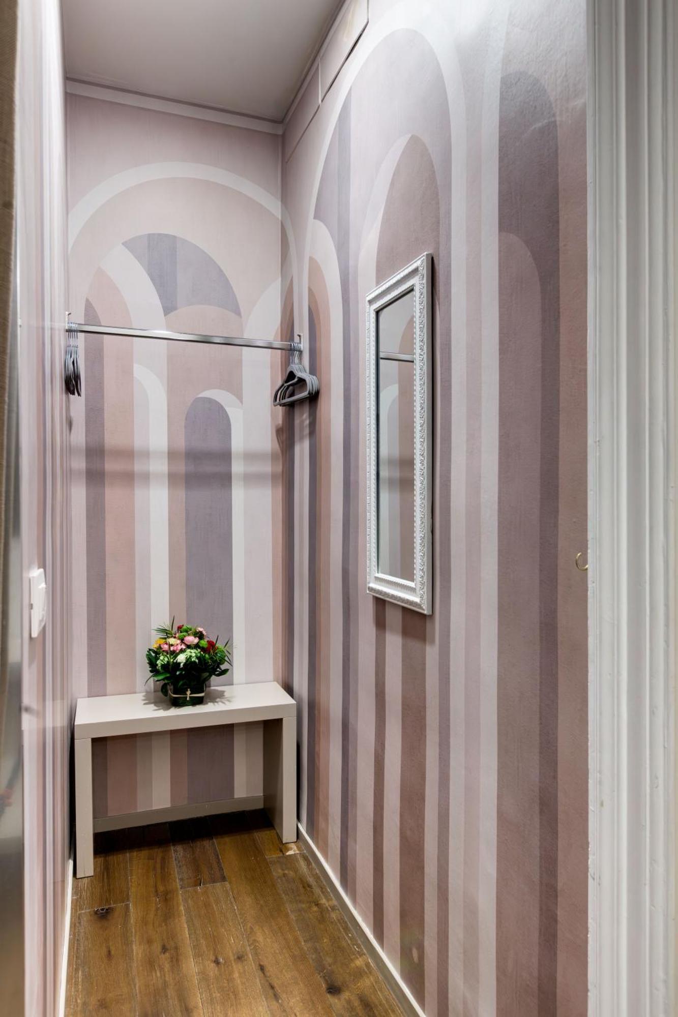 Piazza Farnese Luxury Suites Рим Екстериор снимка